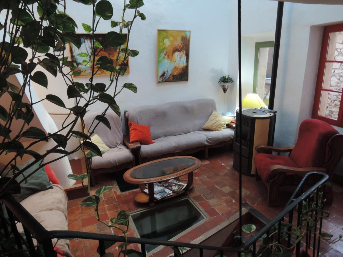 La Maison Bleue 萨路特德沃克吕兹 外观 照片
