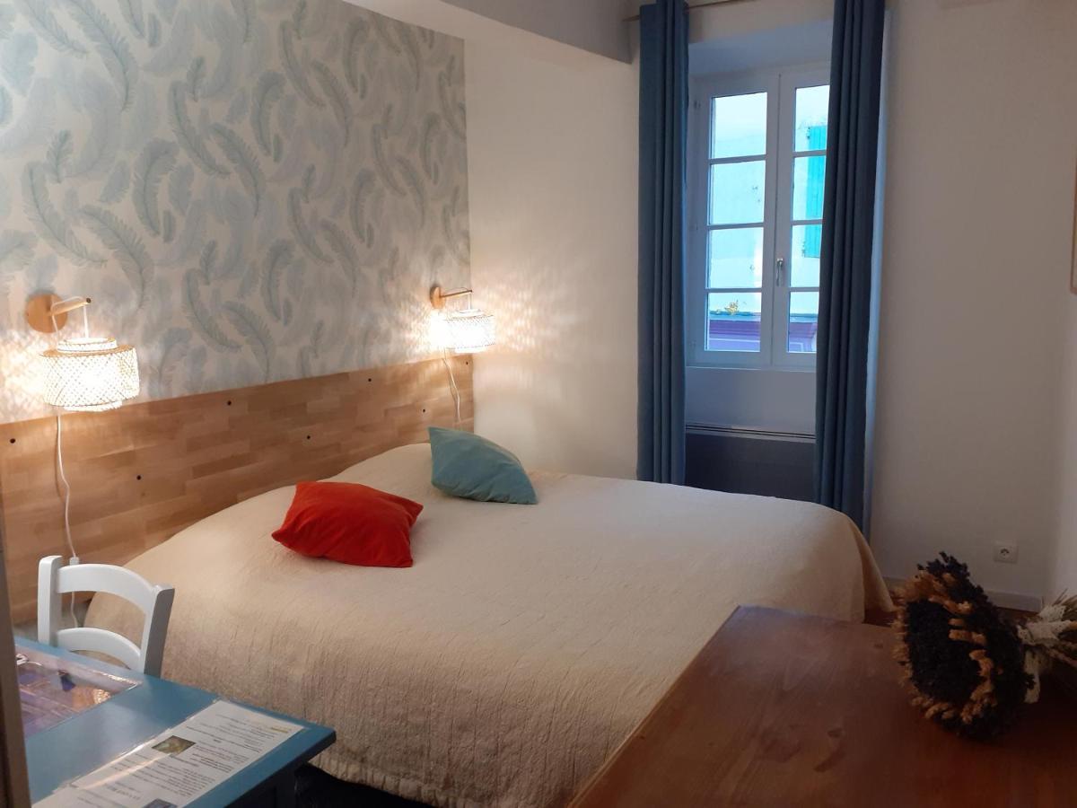 La Maison Bleue 萨路特德沃克吕兹 外观 照片